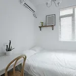 Wutong District Sunshine 2 Bedrooms 2 Beds With Kitchen And Bathroom, Laundry And Cooking, Close To Zhongshan Park Business District Leyihome Close To Zhongshan Park